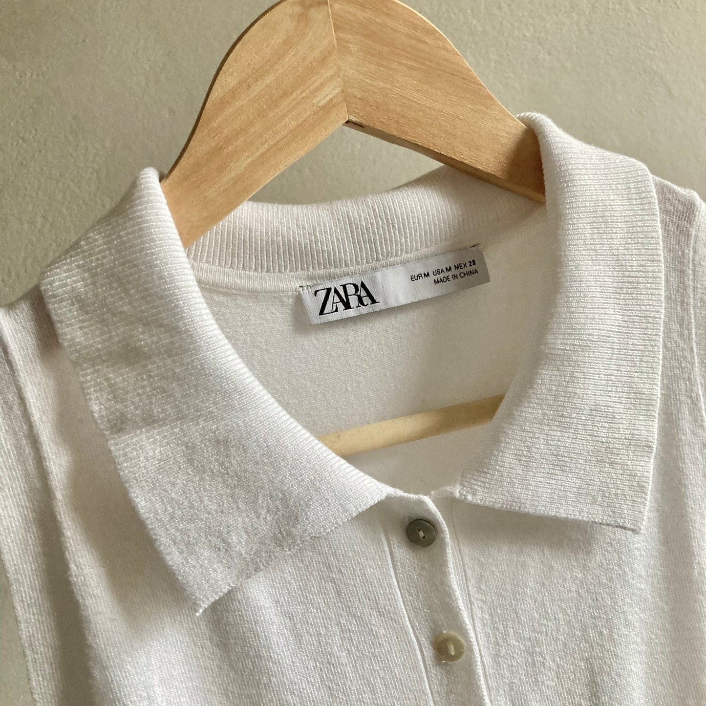 Zara Naiste Varrukateta Kootud Topp Suurus M