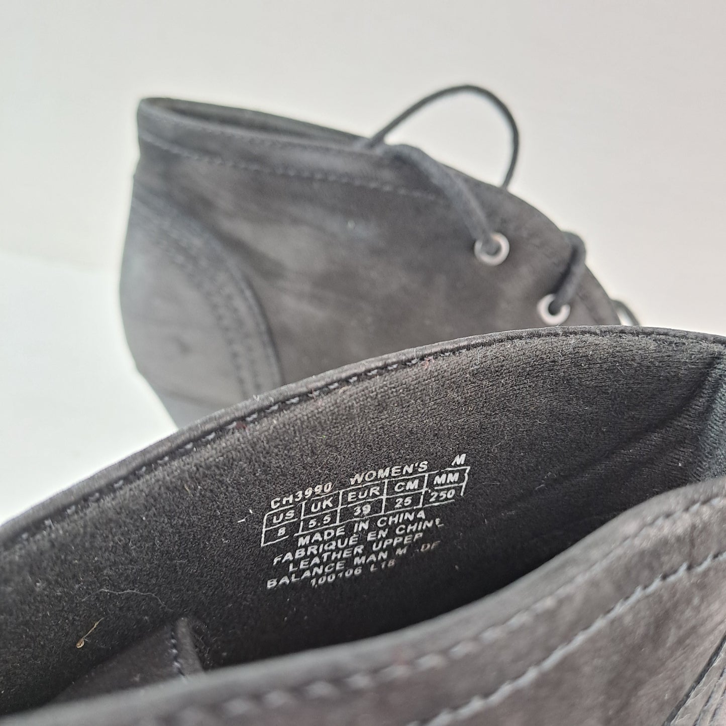 Naiste Mustad Poolsaapad Suurus 39