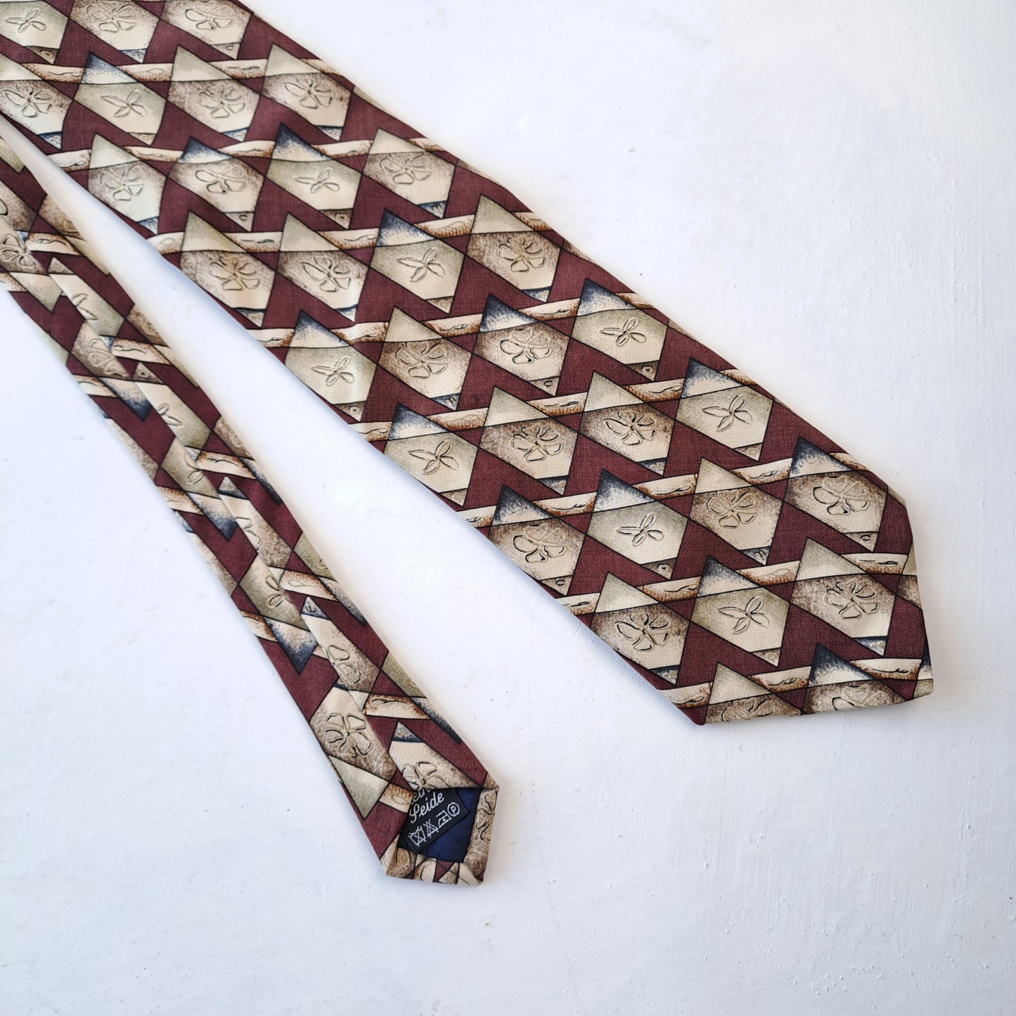 Papillon Siidine Lips Silk Tie