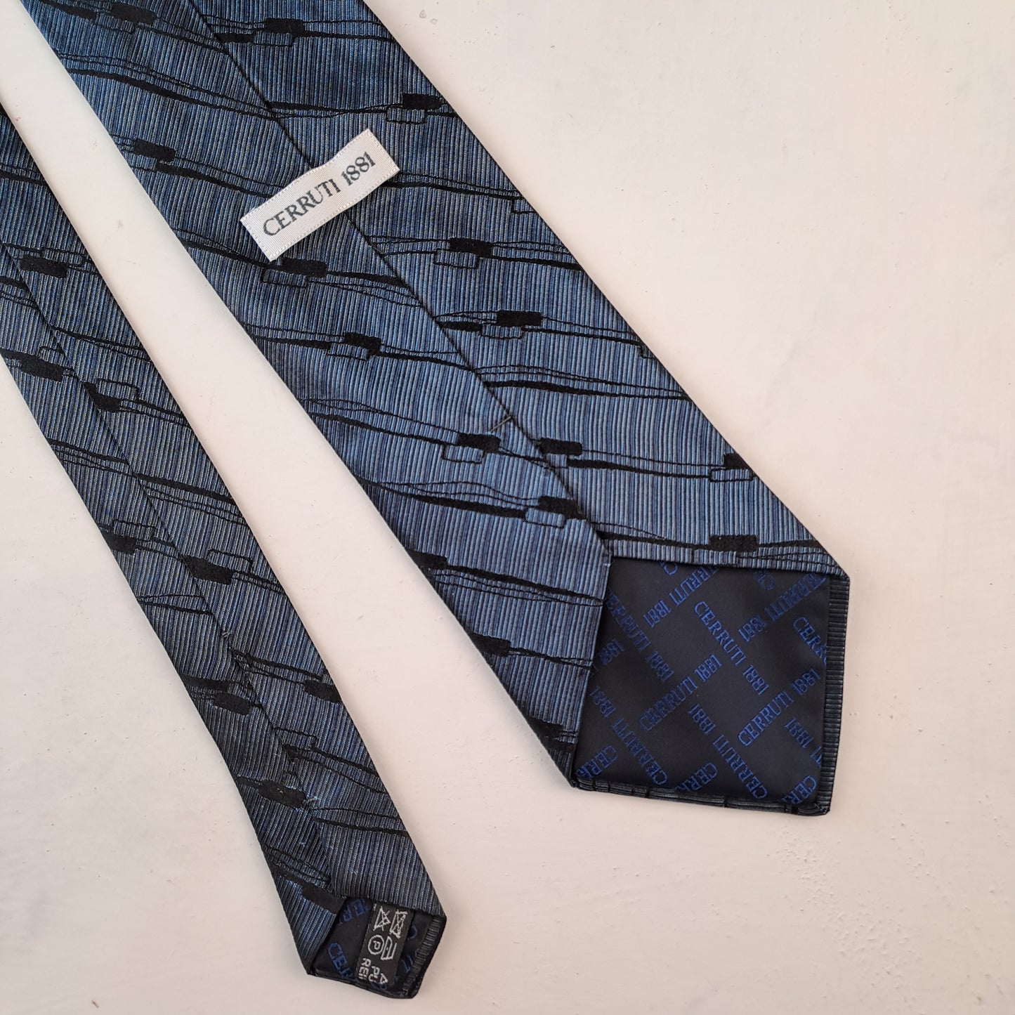 CERRUTI 1881 Meeste Siidine Lips Silk Tie