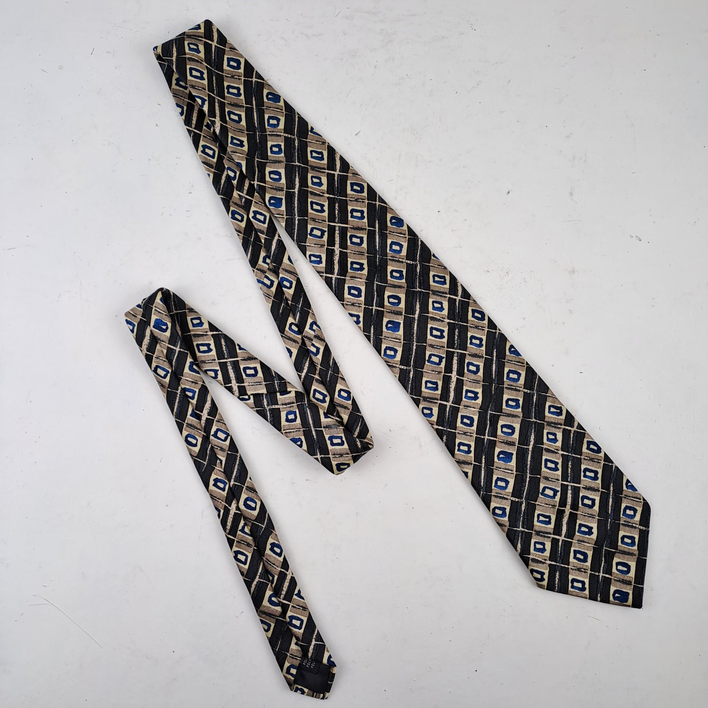 Rian Rucci Meeste Lips Tie