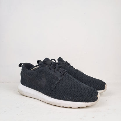 Nike Meeste Roshe NM Flyknit Mustad Tossud Suurus 42
