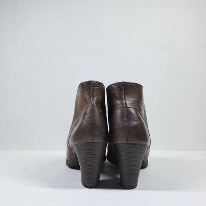 Clarks Womens Brown Ankle Boots Size 39