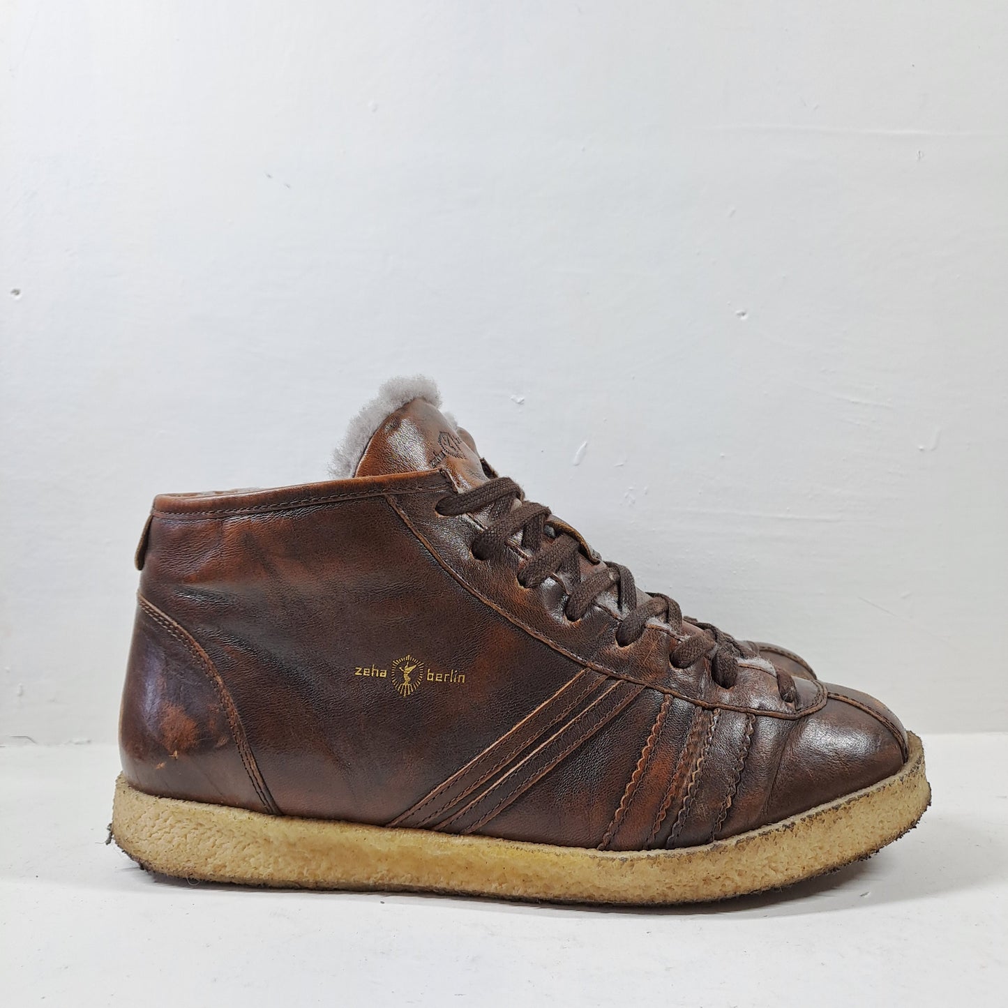 Zeha Berlin Meeste Pruunid Trainer High Tossud Suurus 41 