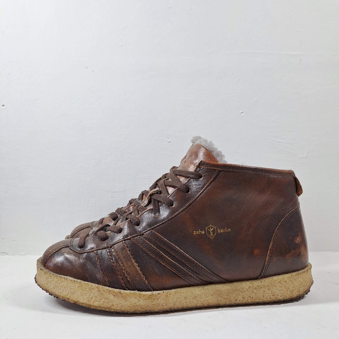 Zeha Berlin Meeste Pruunid Trainer High Tossud Suurus 41 