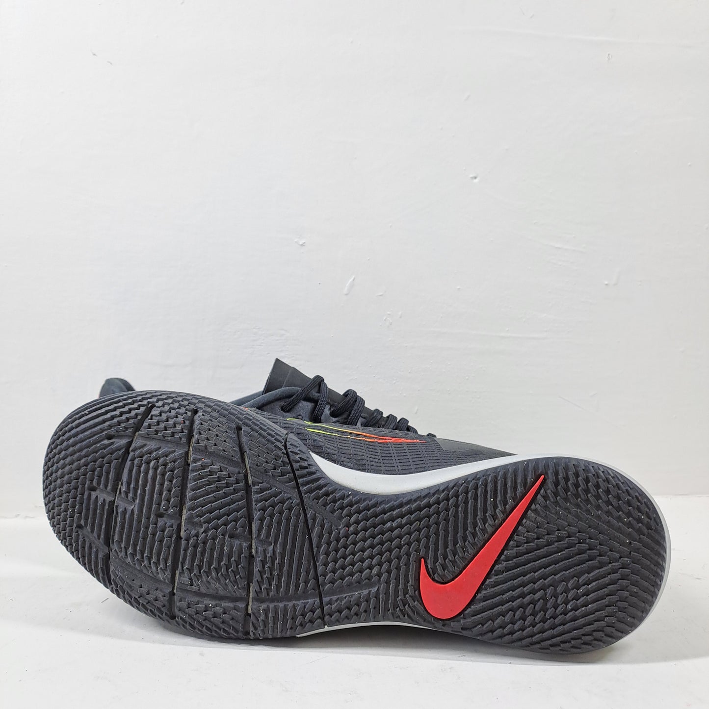 Nike Mercurial Vapor 14 Tossud Saaliputsad Suurus 40.5 