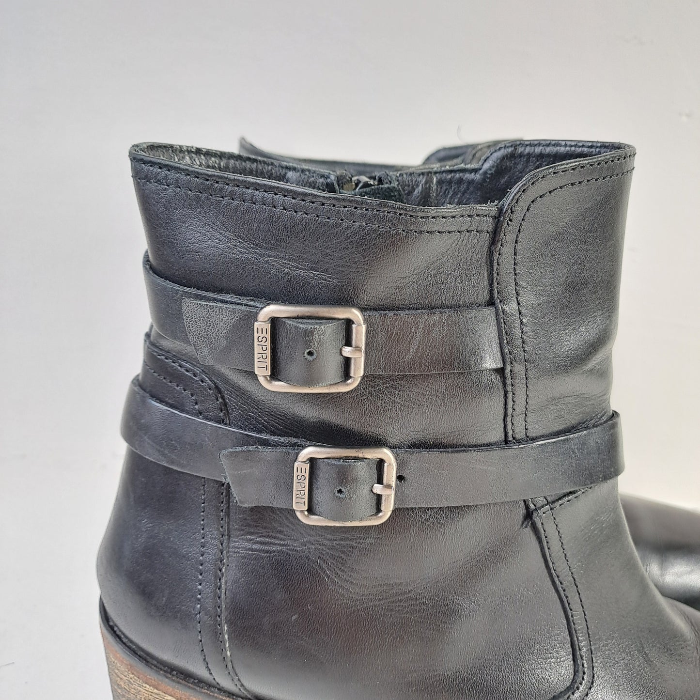 ESPRIT Naiste Mustad Poolsaapad Suurus 40