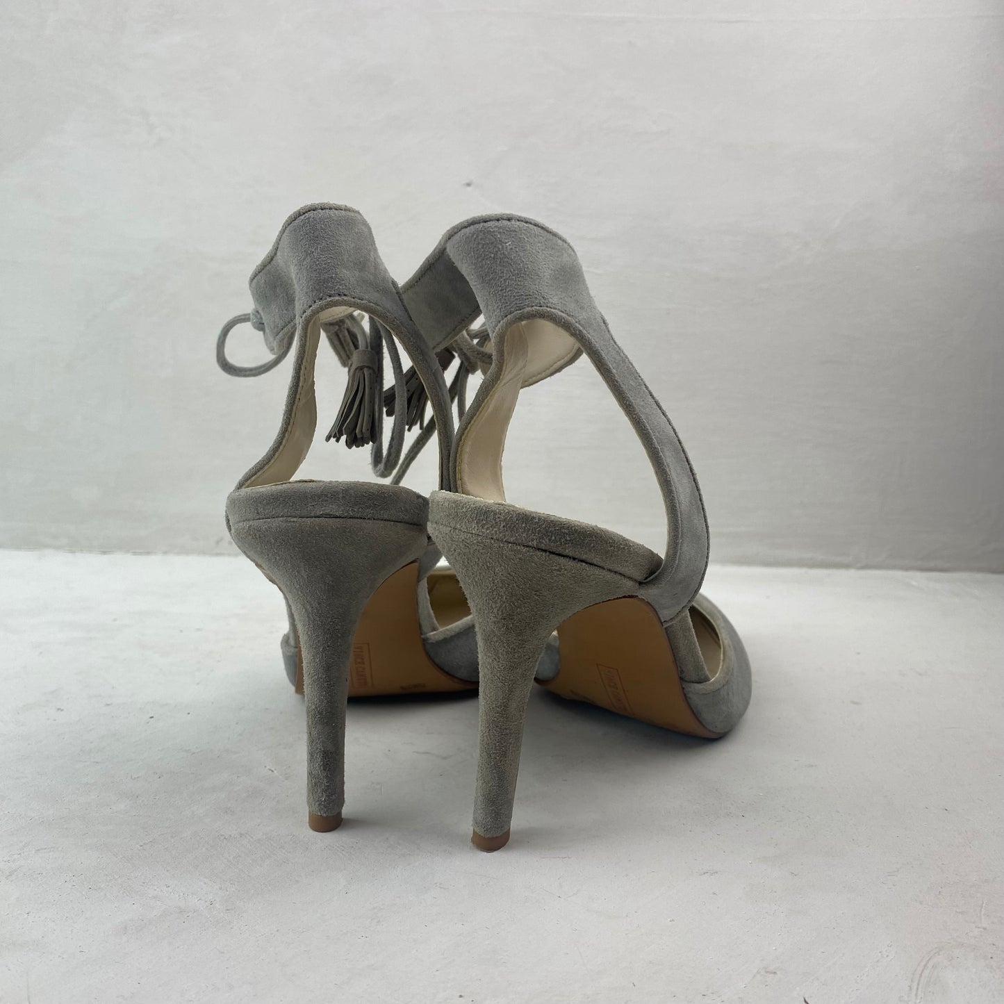 Vince Camuto Naiste Rihmikud Kingad Suurus 37.5