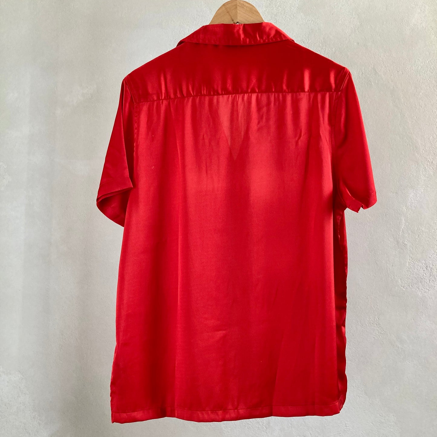 Unisex Asos Satiinsärk Suurus XS