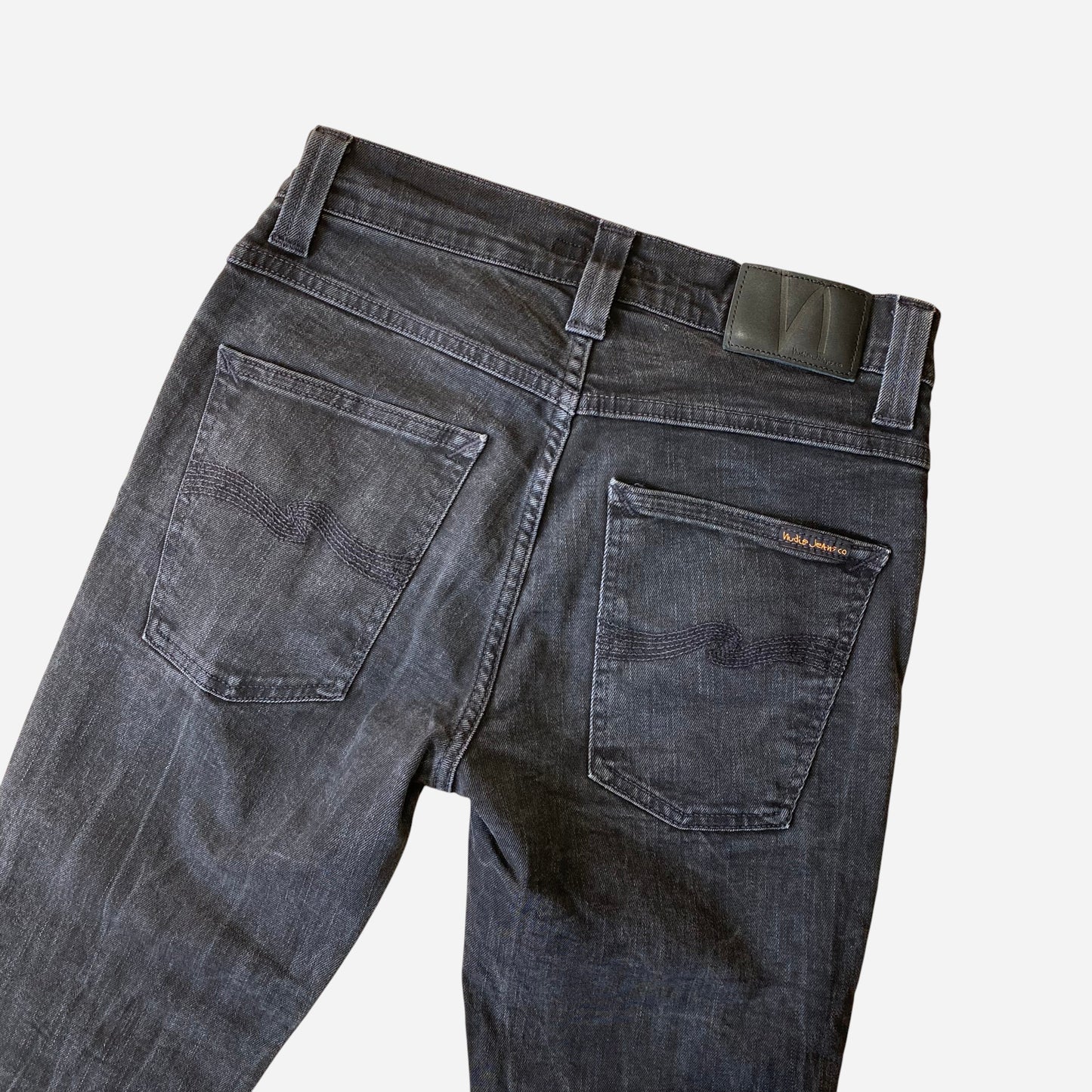 Nudie Jeans Meeste Grim Tim Mustad Teksad Suurus W31/L32 