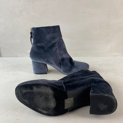 Urban Outfitters Womens Velvet Ankle Boots Size 39