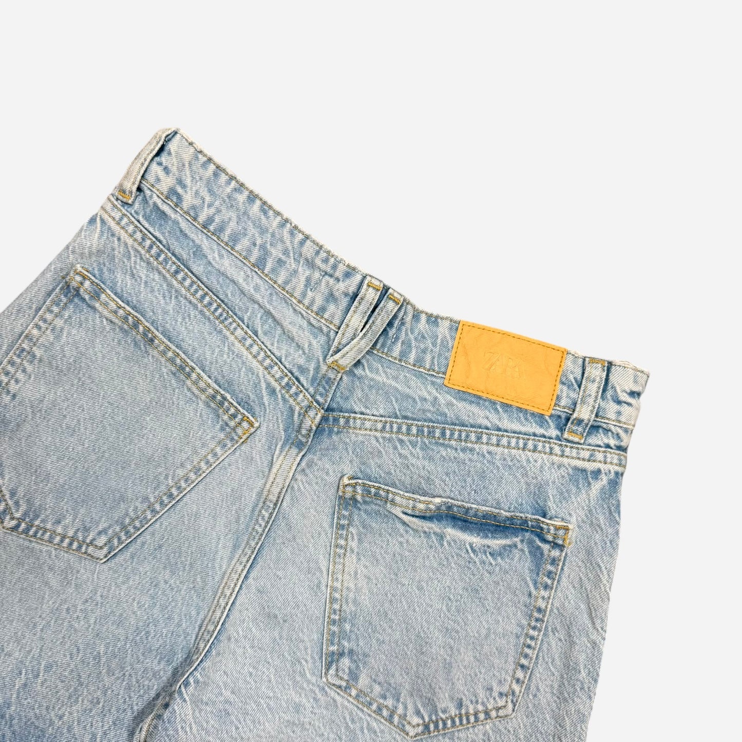 Zara Naiste Lühikesed Püksid Suurus 36